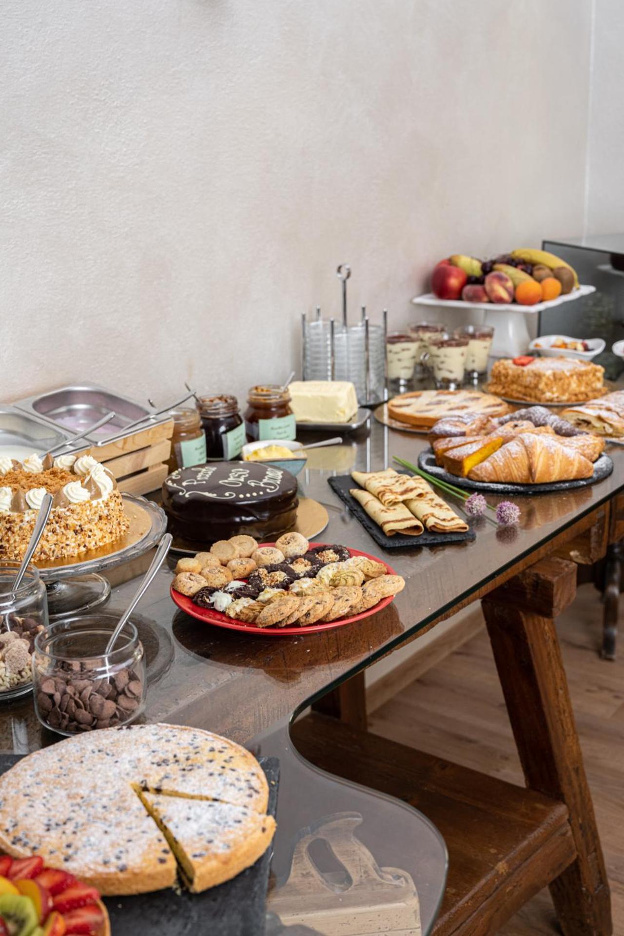 Bed and Breakfast Piccolo Orso Bruno Cavareno Exterior foto
